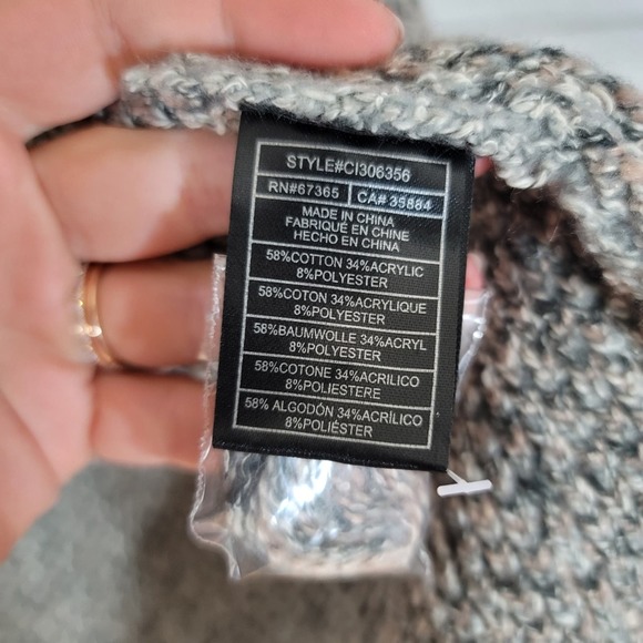 New - Picture 7 of 7